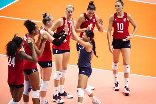 世界杯德鲁斯21分美国女排3-0多米尼加 单局25-9